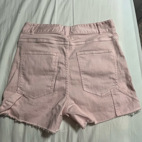 Chic Pink Carpenter Shorts - Picture 7 of 8
